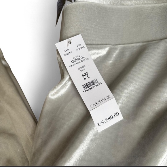 White House black market velvet wide leg pants size large NWT - Picture 3 of 3